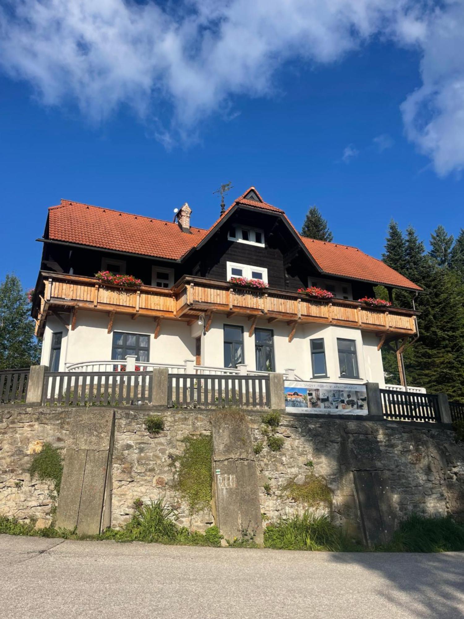 Apartmanovy Dum Jansky Sen Янське Лазне Экстерьер фото